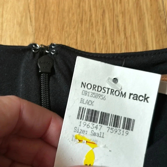 Free People Dress Cutout Black Sleeveless Sheath NWT Size Small - Picture 7 of 7